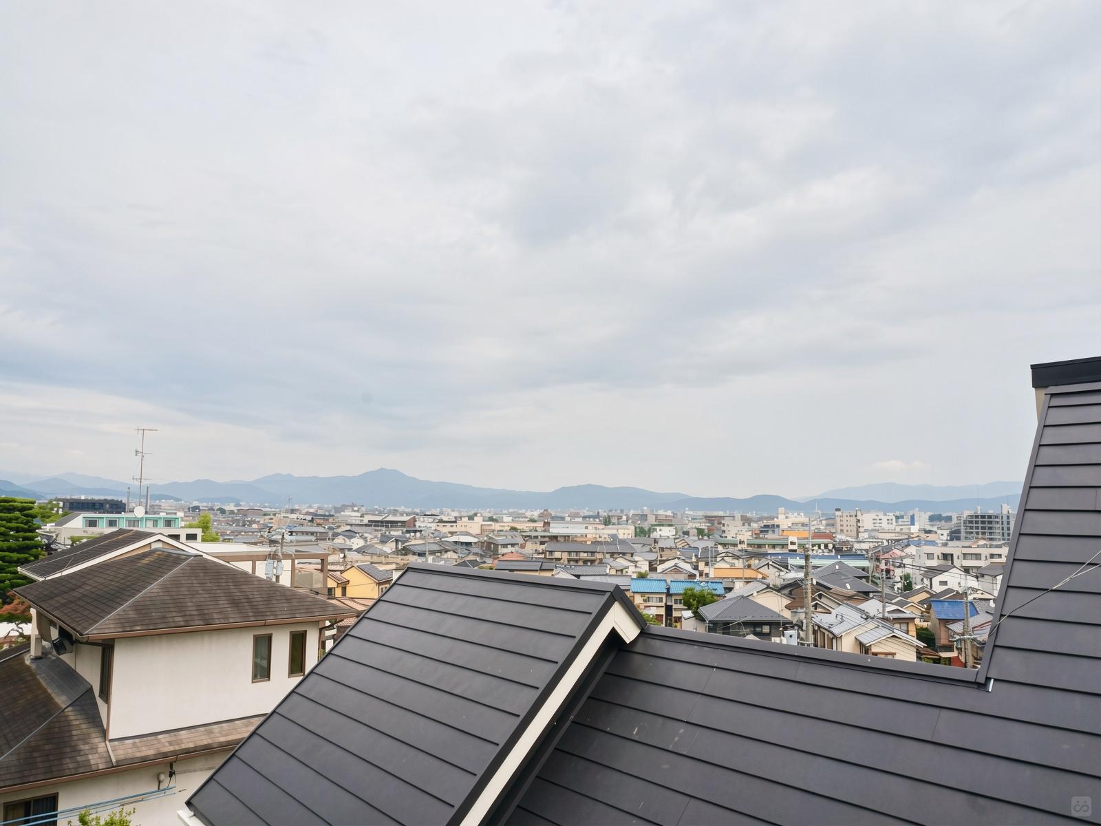 La Casa tradizionale di Kyoto con coworking e giardini di muschio