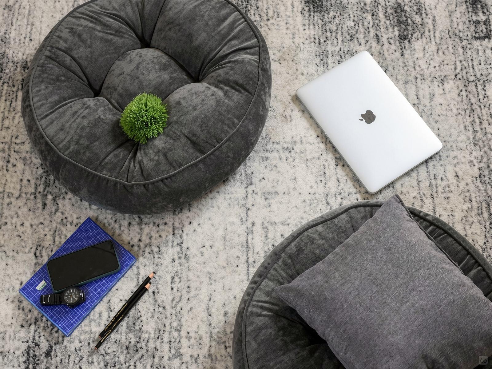La Plain Modern Styled Apt. w/ Workspace Residenza