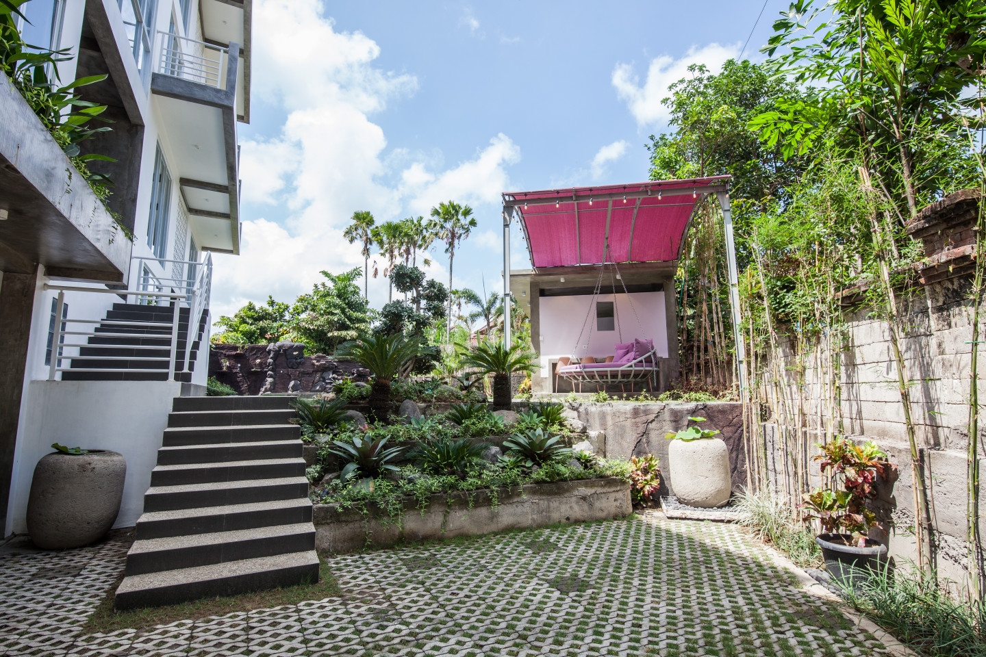 Pererenan Home