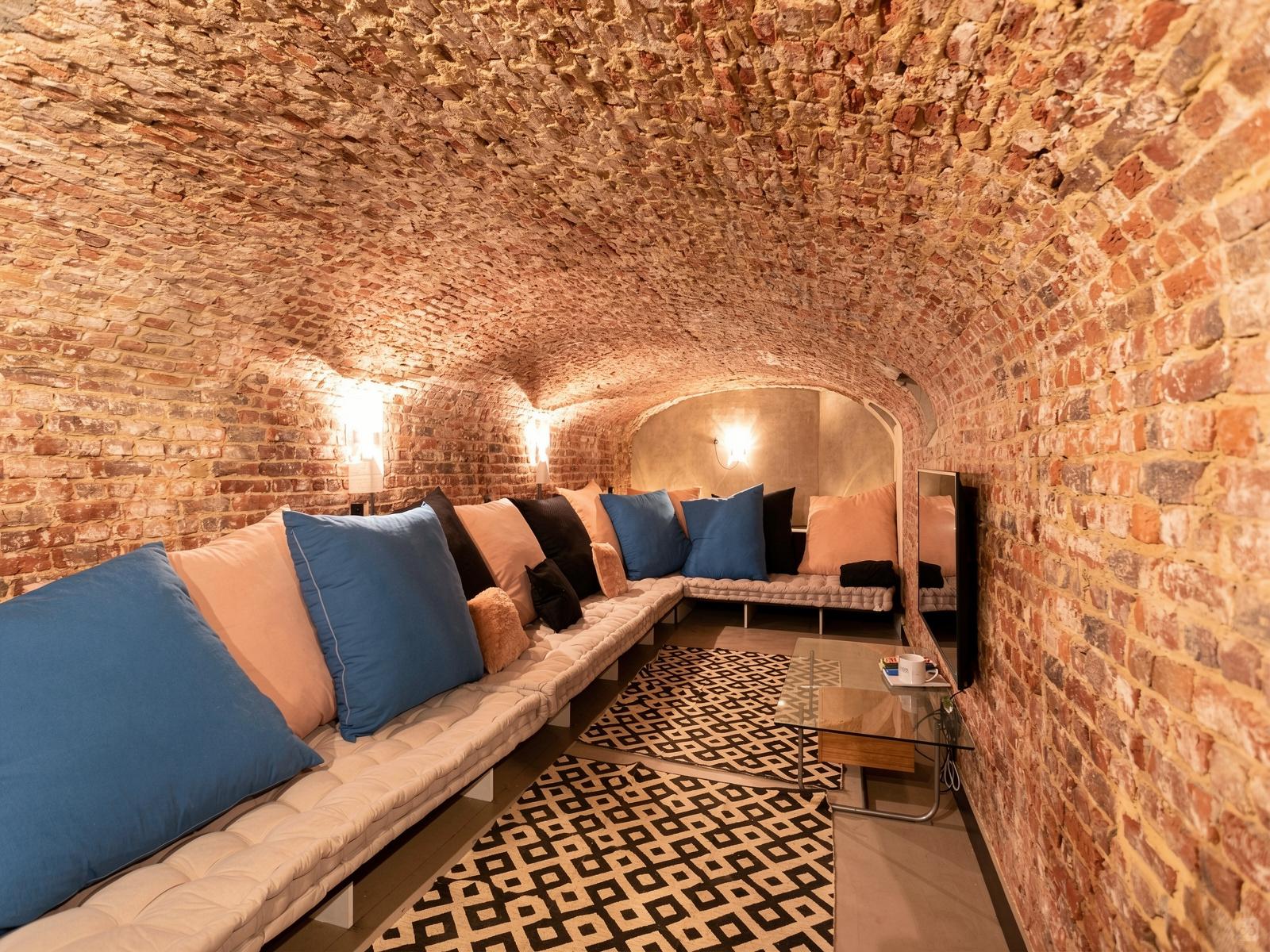 Die Zeitgenössisches, lebendiges Haus mit Coworking + Filmraum Residenz