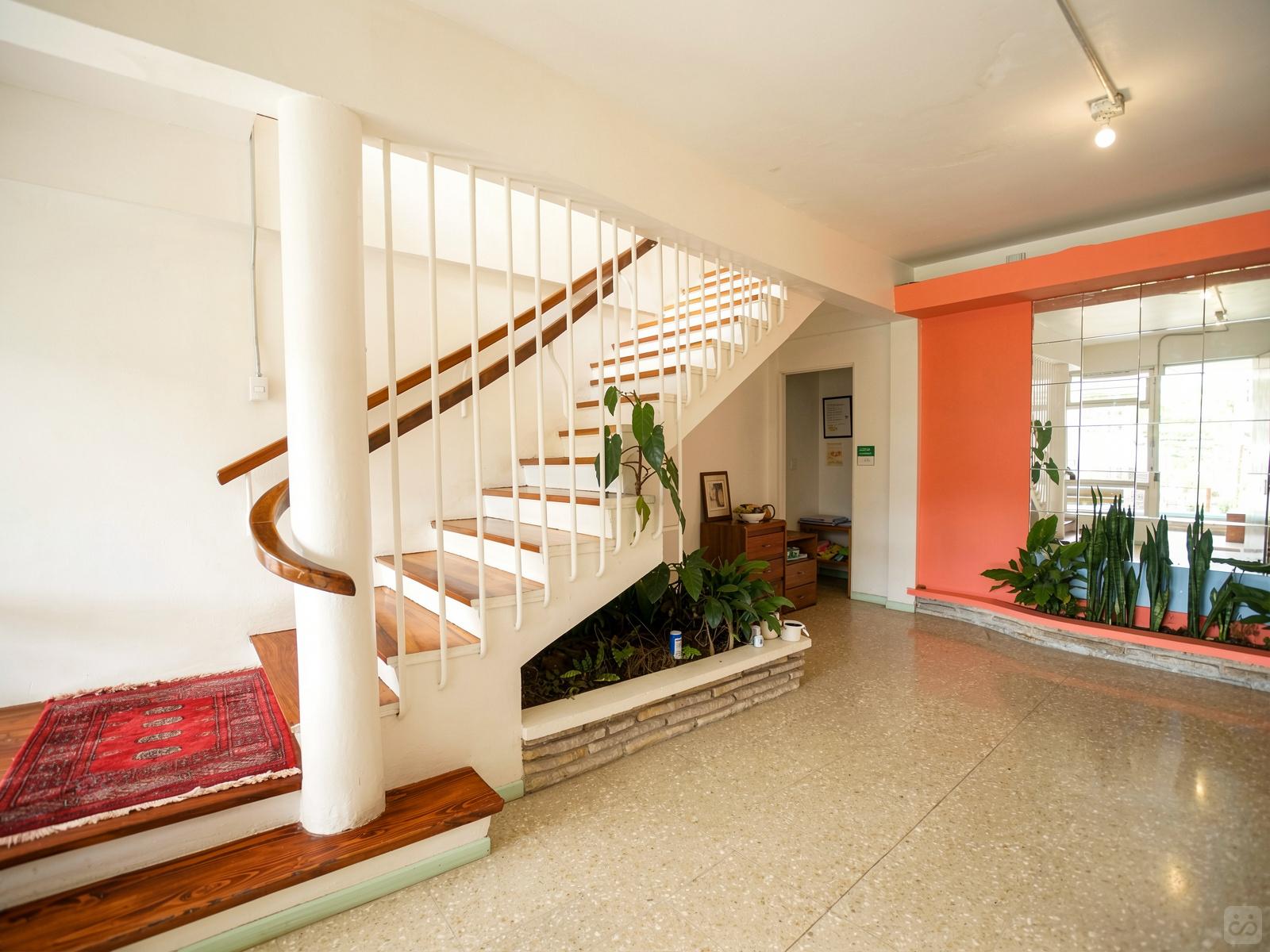39 & 2 Residence