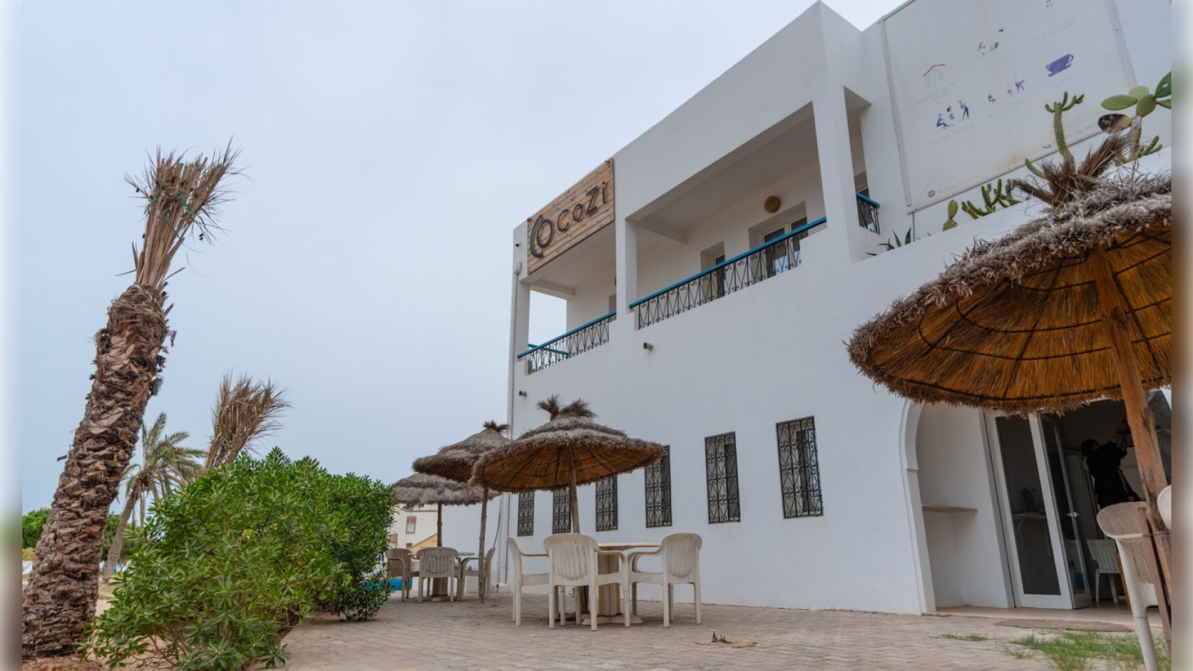 La Casa de estilo tradicional con terraza y patio trasero