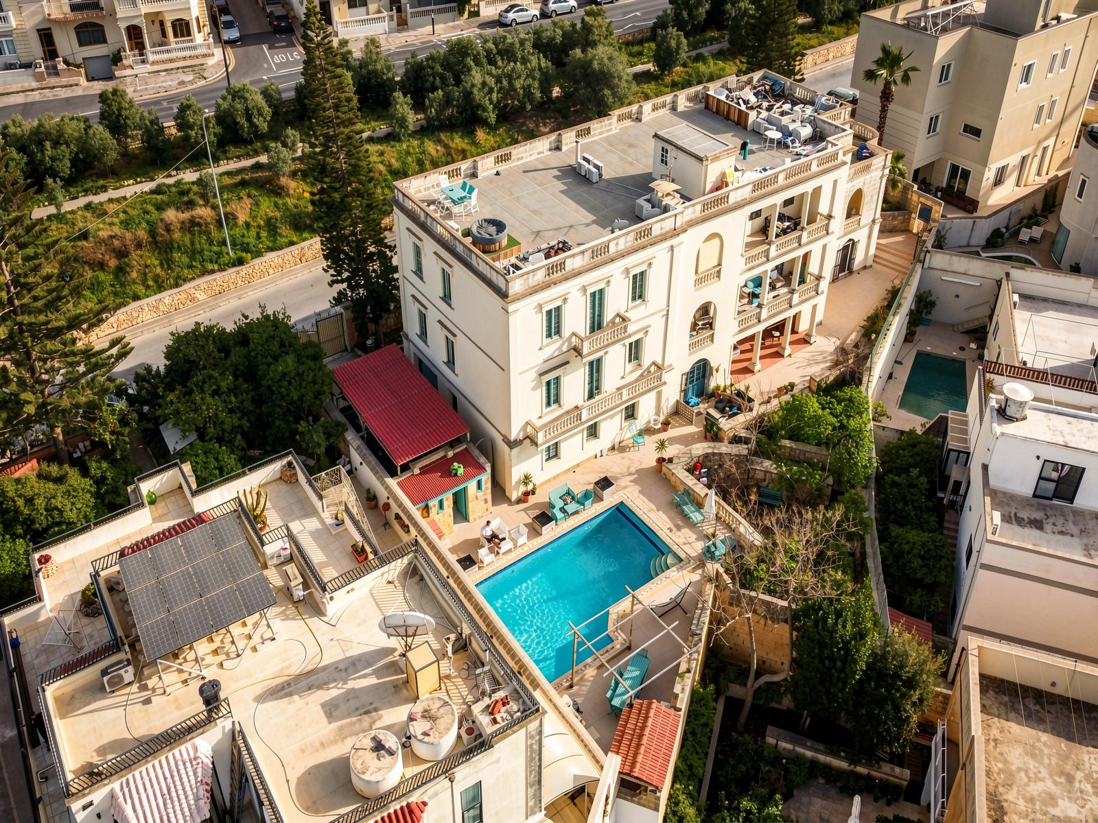 Triq Il-Venew Residence