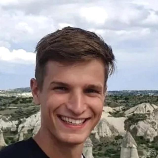 Lukas Moritz Valentin W.
